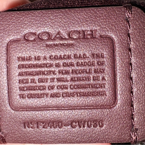 ✨ FLAWLESS Coach Carmen Mini Crossbody - Black Crinkle Patent Leather (CW036) - Picture 2 of 13